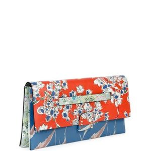 Brand New VALENTINO Garavani Mime Floral Clutch
